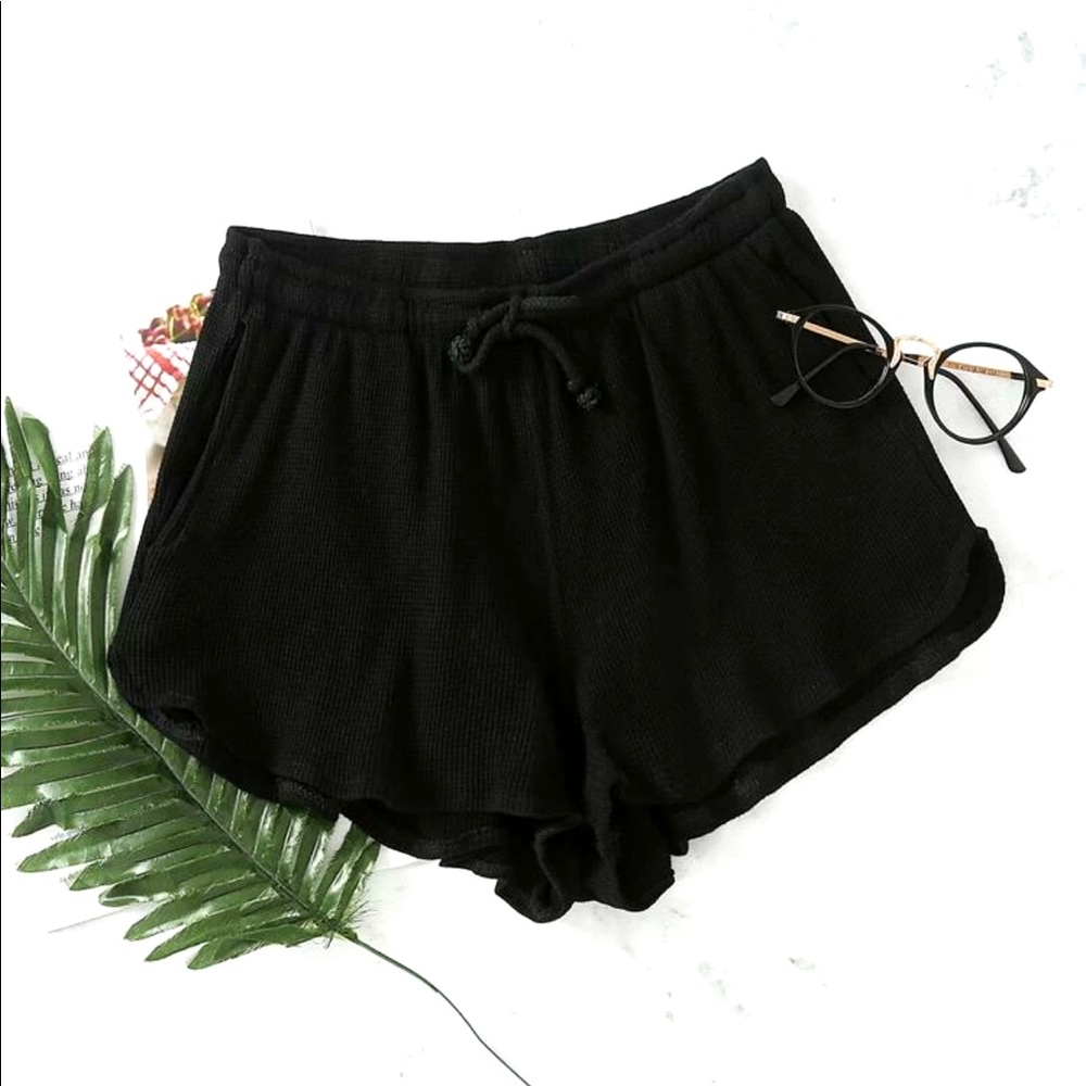 Black ruffled comfy shorts